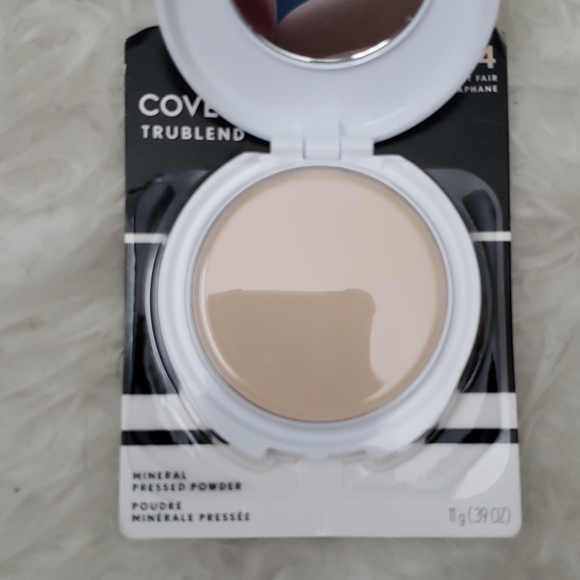 NWT CoverGirl Trublend Pressed Powder - Picture 4 of 5